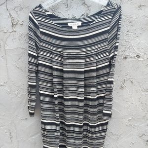 WHITE HOUSE BLACK MARKET DRESS.  XS